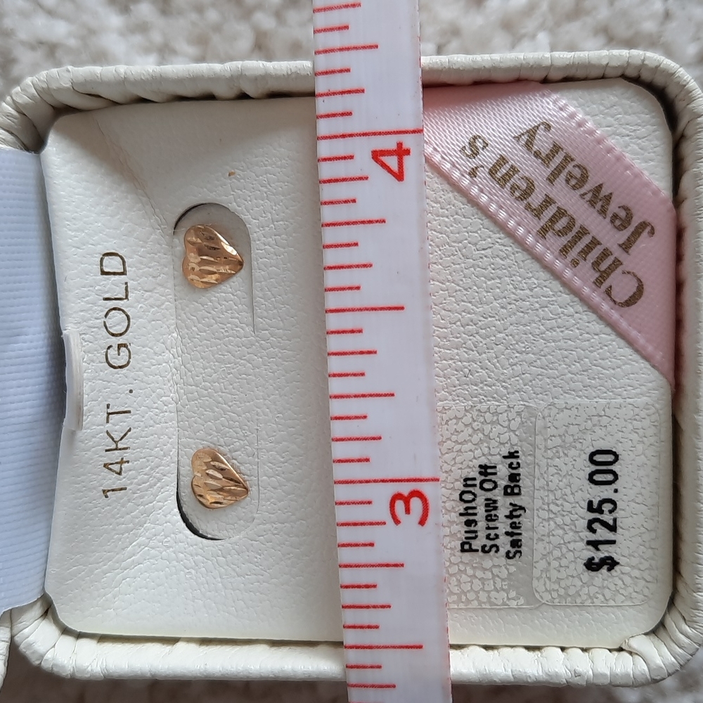 Children's 14kt gold heart earrings